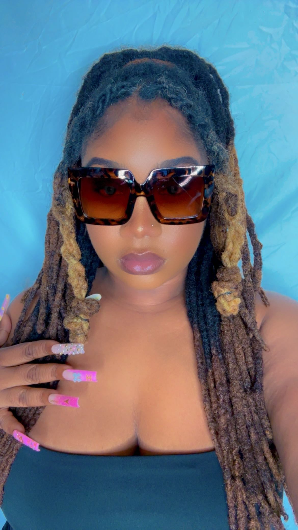 Brown & black tortoise glasses
