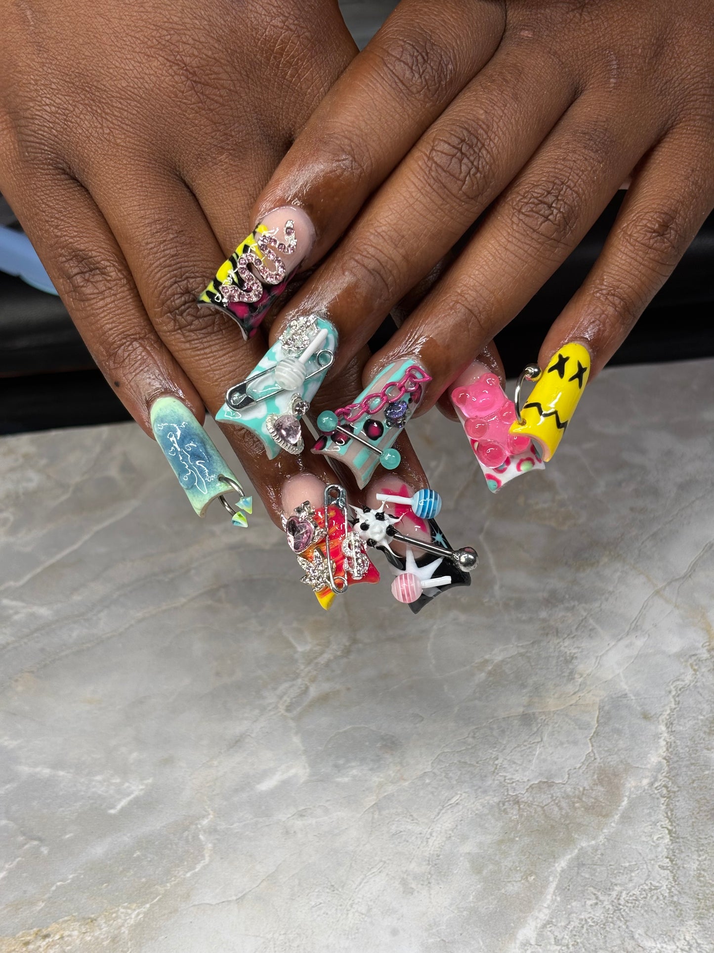 Freestyle design + junk nails