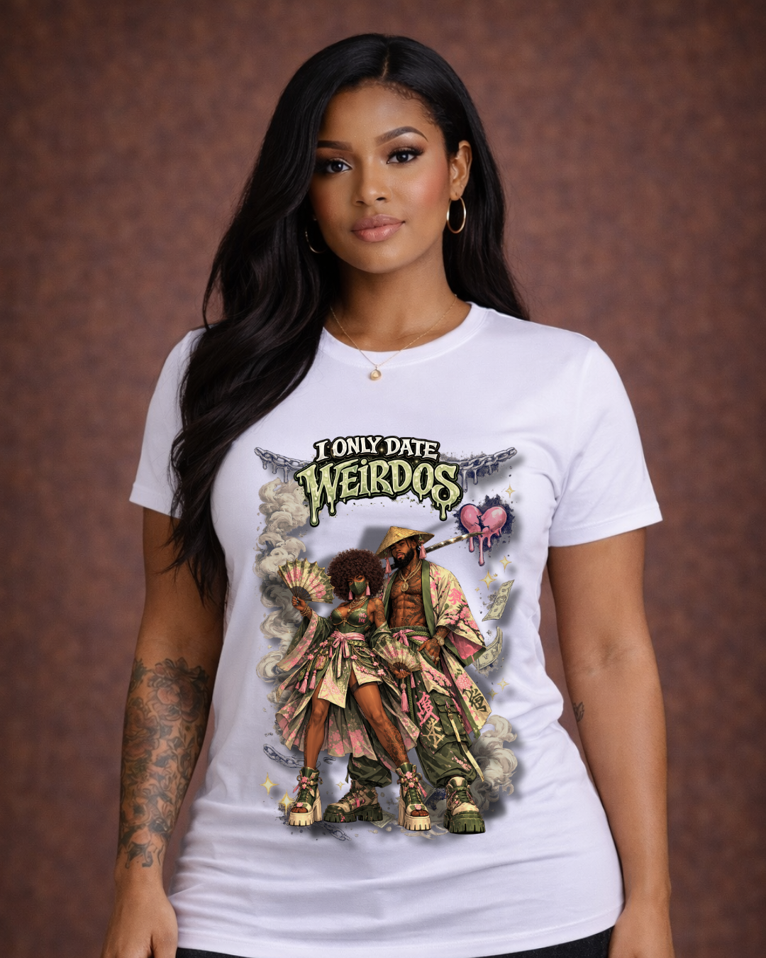 I only date weirdos samurai version T-shirt