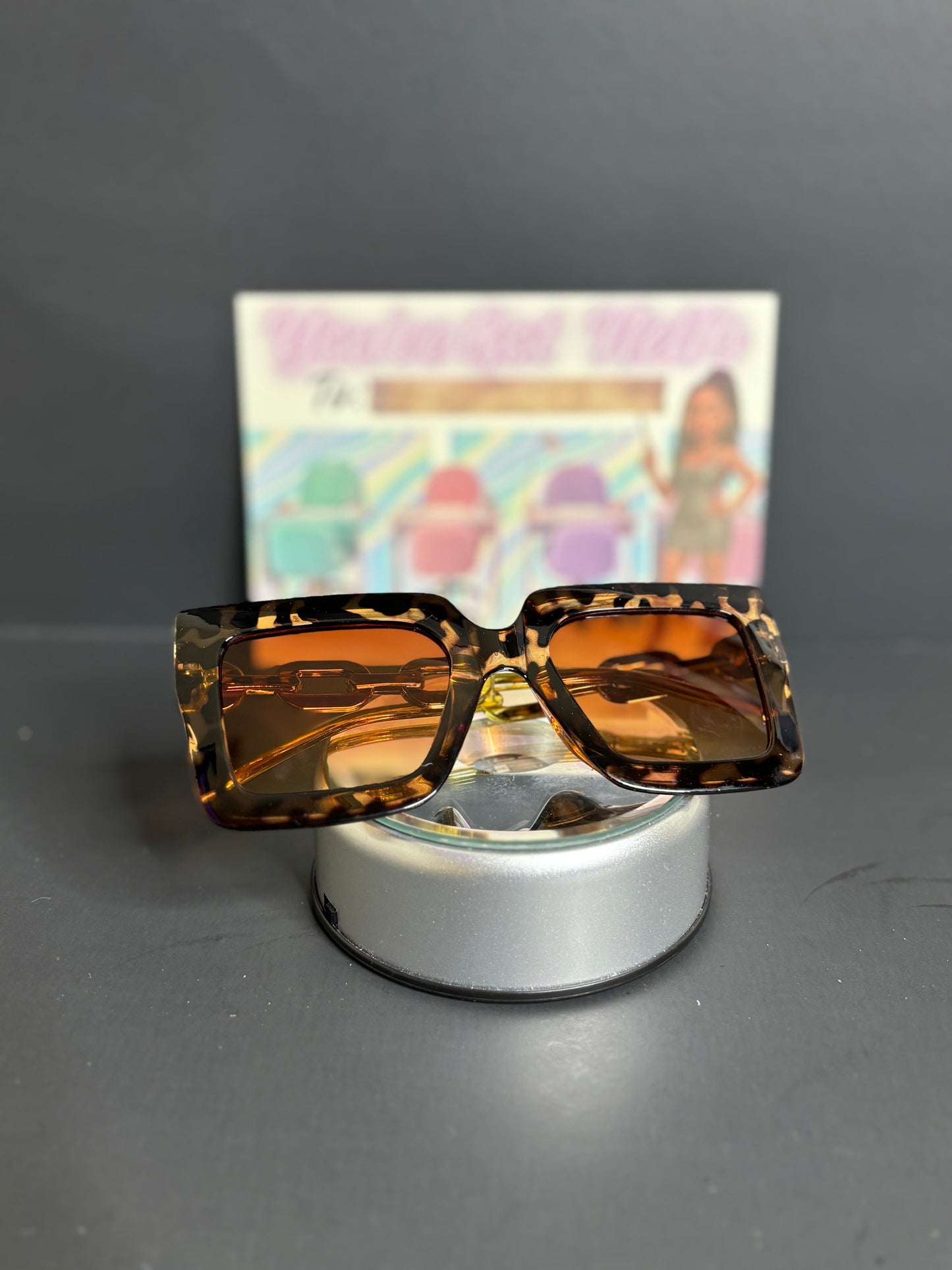 Brown & black tortoise glasses