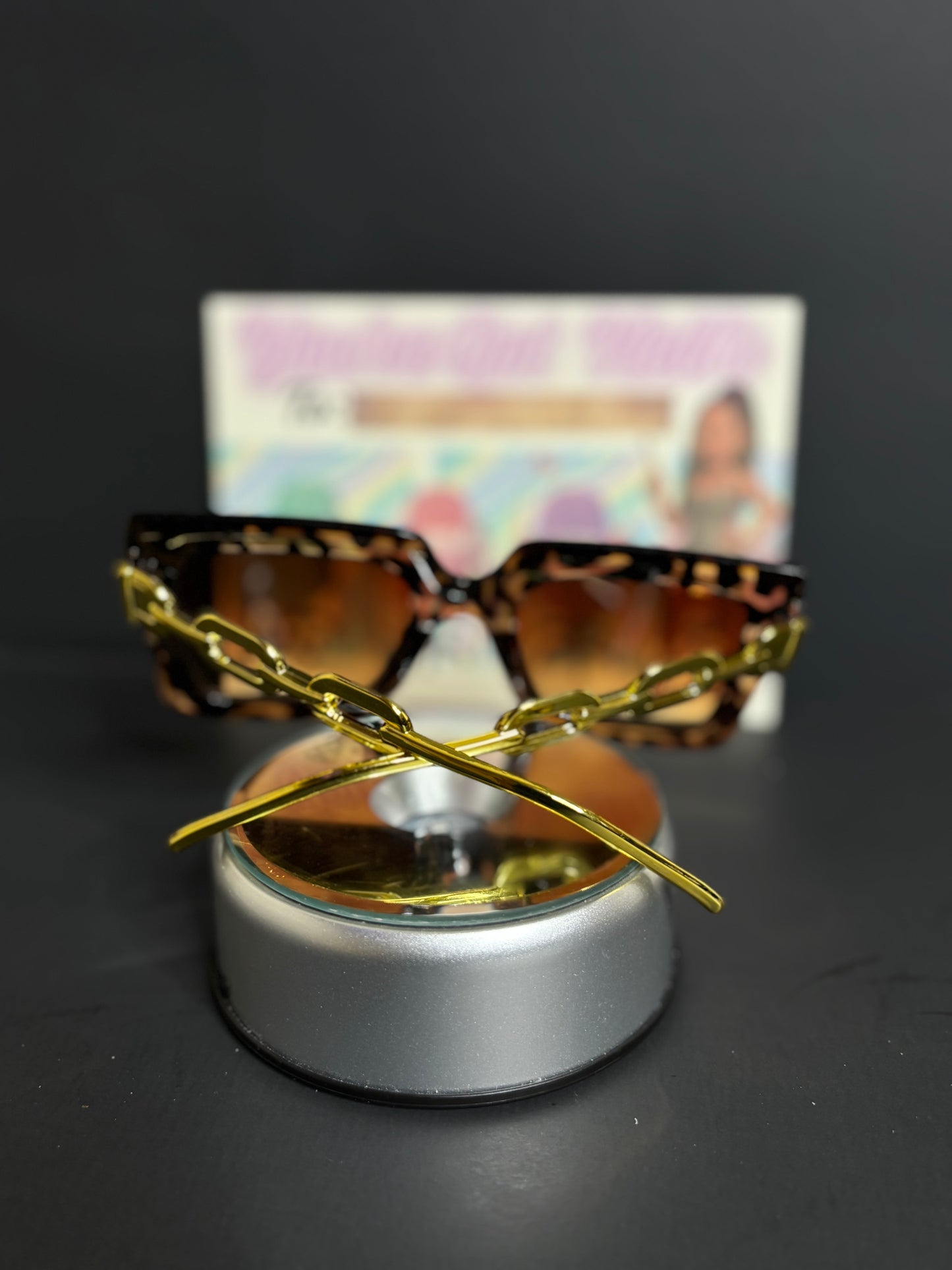 Brown & black tortoise glasses